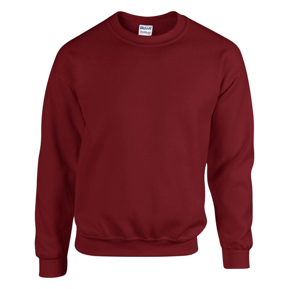 red gildan sweatshirt